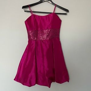 Un Deux Trois Girls Pink Satin Party Dress 14